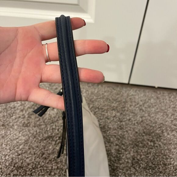 Vintage Coach Daisy Spectator Leather Shoulder/ Handbag Parchment/ Slate Blue - Picture 11 of 16